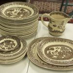 863 9070 DINNERWARE